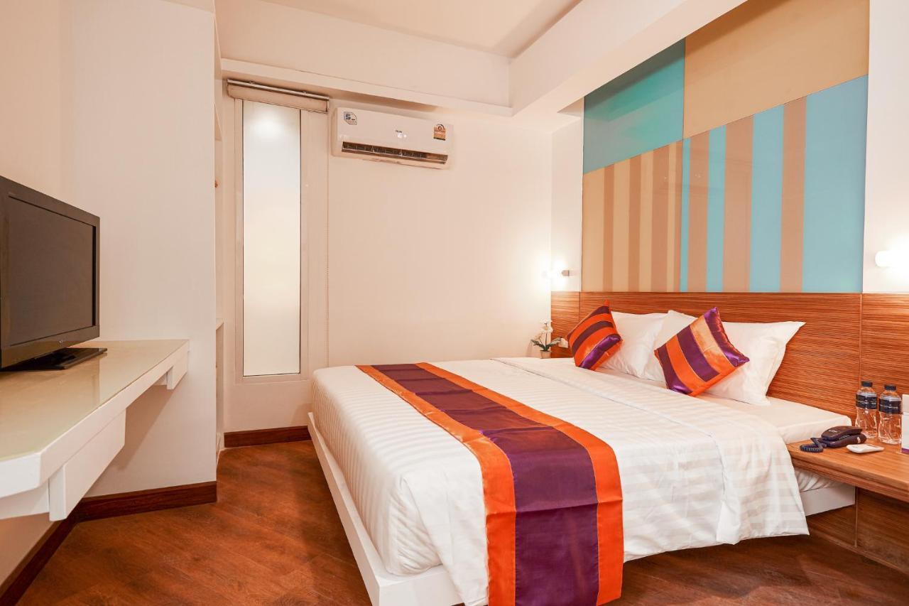 Studio Asoke Bangkok Luaran gambar